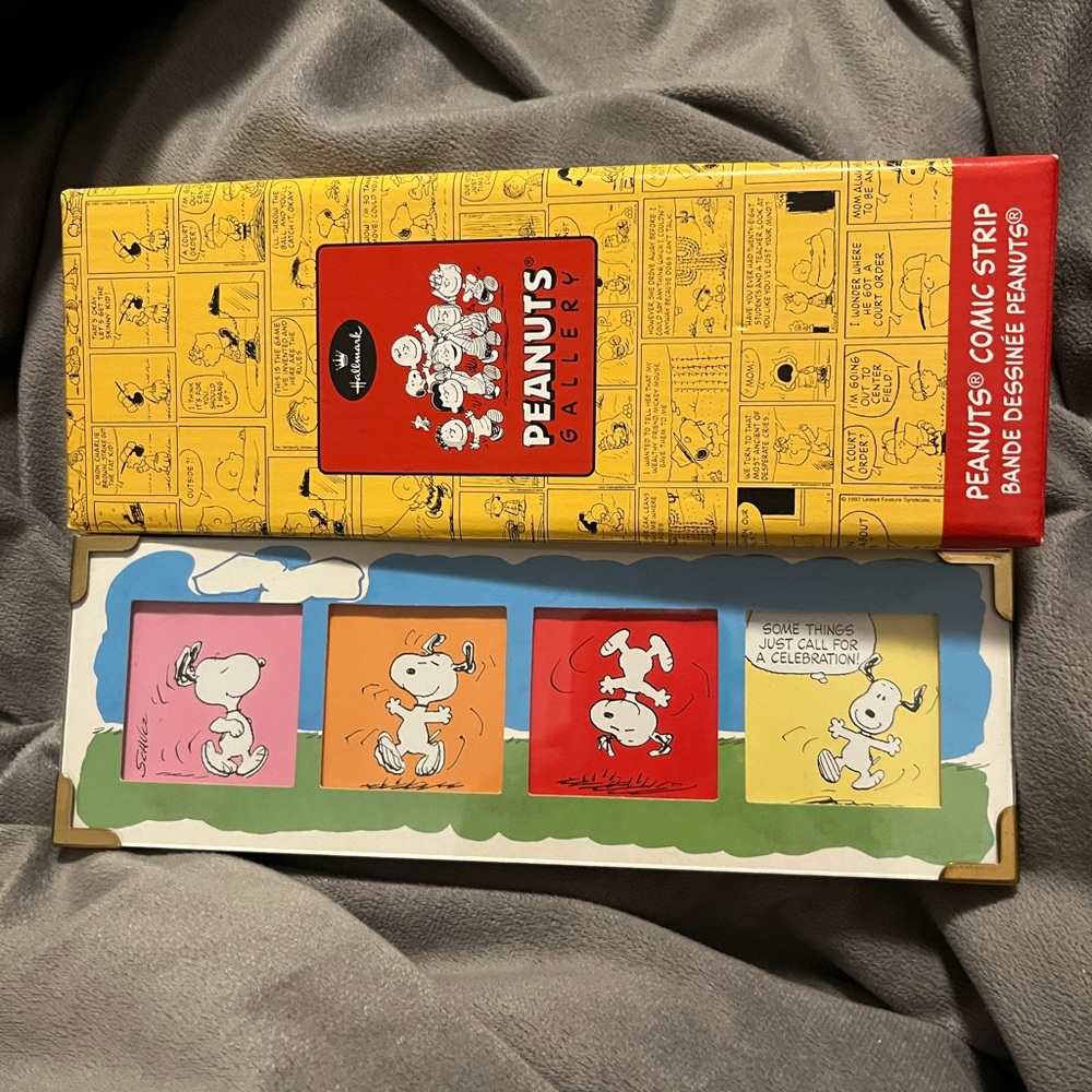 Peanuts Gallery Comic Strip